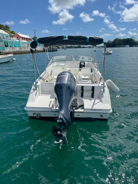 SOLD - Wellcraft 210 Dual Console with new 200hp Yamaha 4-Stroke