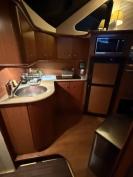 2011 Silverton 36 Sport Fishing, Diesel, liveaboard.