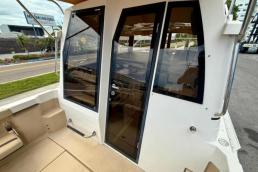 2019 Ranger Tug 257hrs