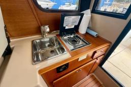 2019 Ranger Tug 257hrs