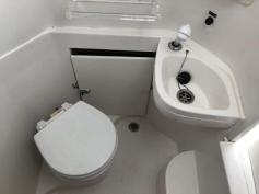 27’ Jupiter Marine center console