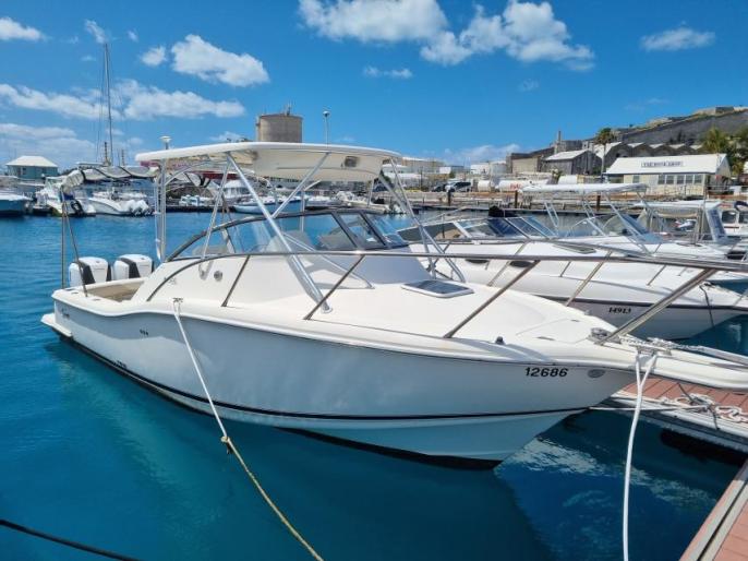 Scout Abaco w/ Twin Outboards