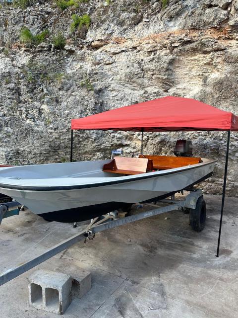 PRICE REDUCTION! 15ft Boston Whaler Super sport