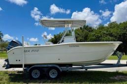 Sea Pro CC  Yamaha250hp 4 stroke 136hrs