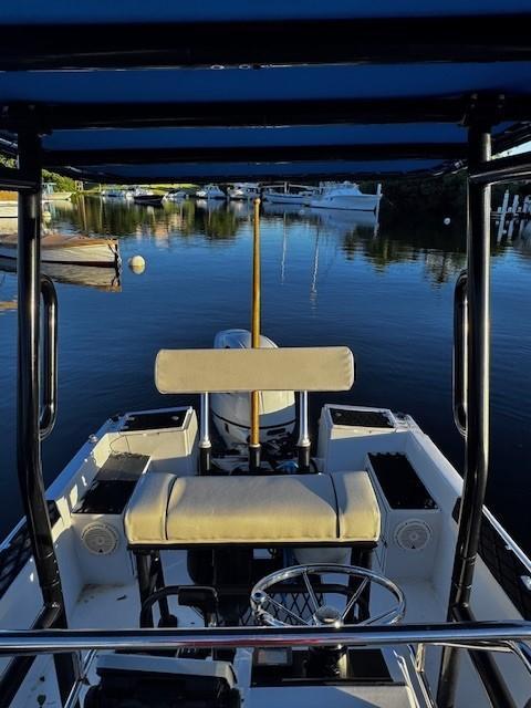 Wellcraft V21 Steplift