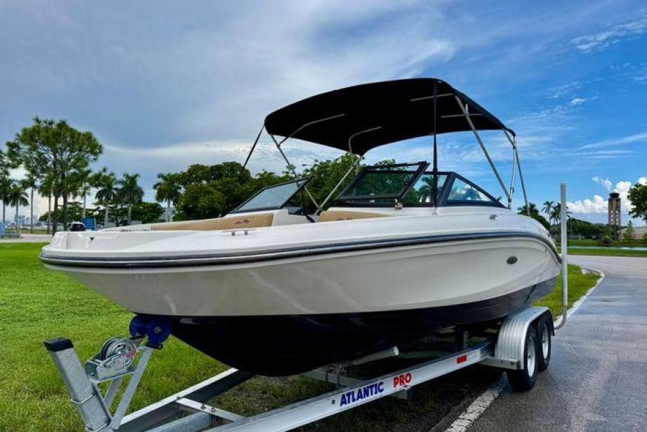 Sea Ray SPX 150hp 421hrs