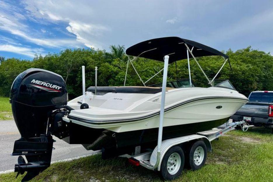 Sea Ray SPX 150hp 421hrs