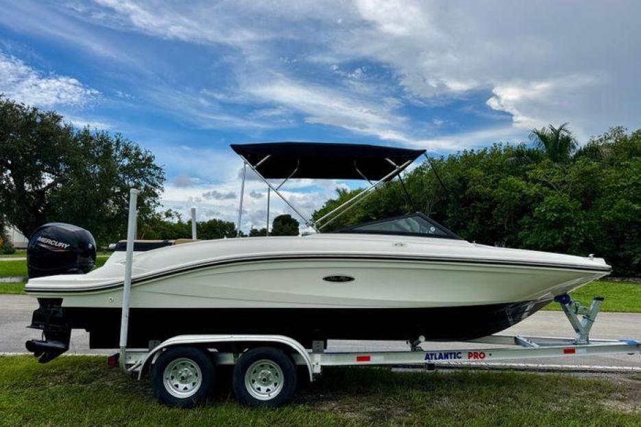 Sea Ray SPX 150hp 421hrs