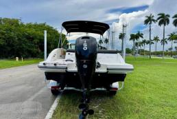 Sea Ray SPX 150hp 421hrs