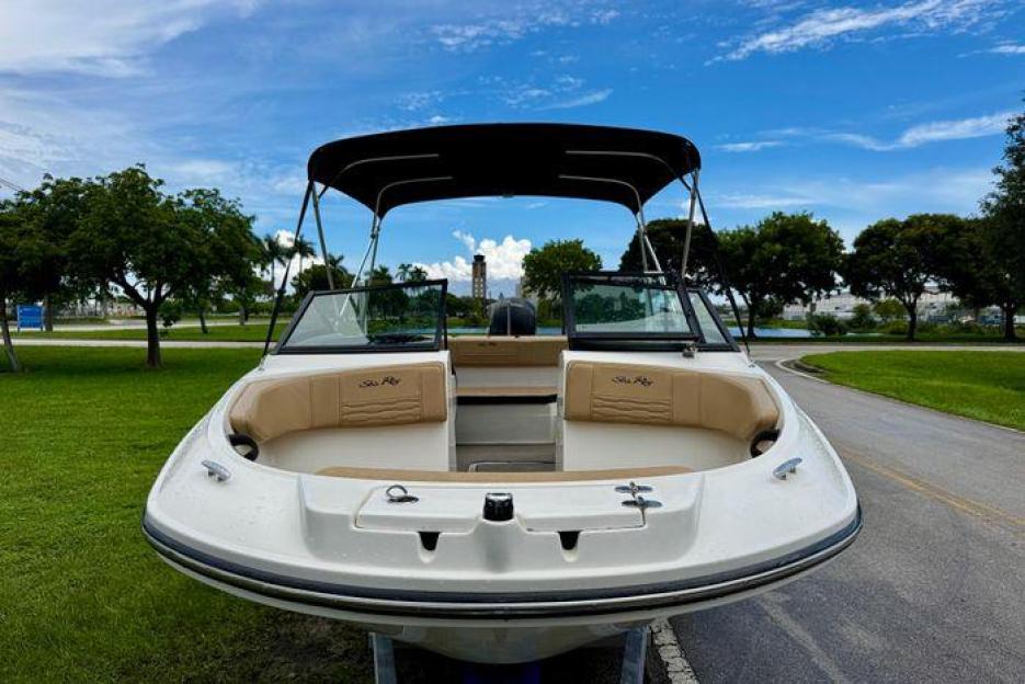 Sea Ray SPX 150hp 421hrs