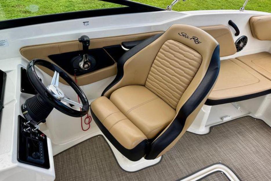 Sea Ray SPX 150hp 421hrs