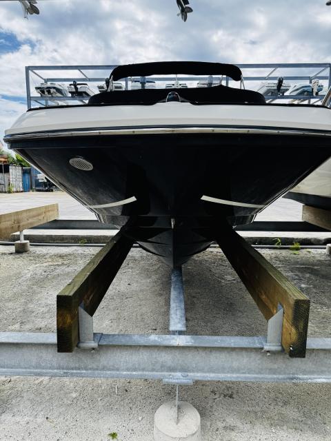2018 Bayliner VR5