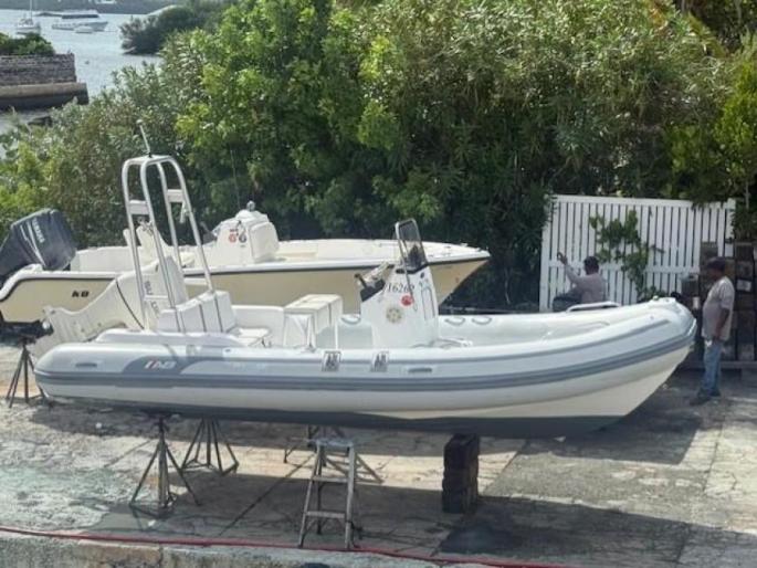 AB 19VST MINT CONDITION