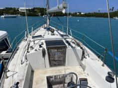 Niagara 35 with mooring