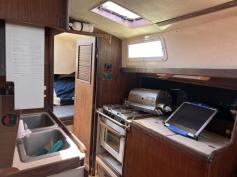 Niagara 35 with mooring