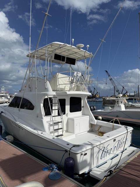 41’ 1999 Luhrs Convertable Sport Fishing