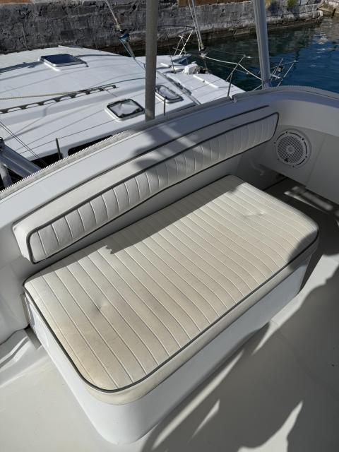 41’ 1999 Luhrs Convertable Sport Fishing