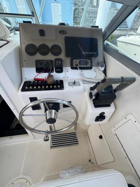 UNDER CONTRACT: Pursuit Cuddy with Twin Yamaha 4-Stroke Power