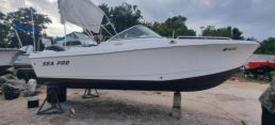 Steal the Deal Sea Pro DC 18ft Yamaha 115hp 4stroke