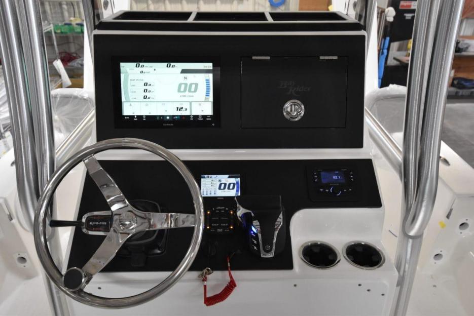 BRAND NEW Bay Rider CC Offshore