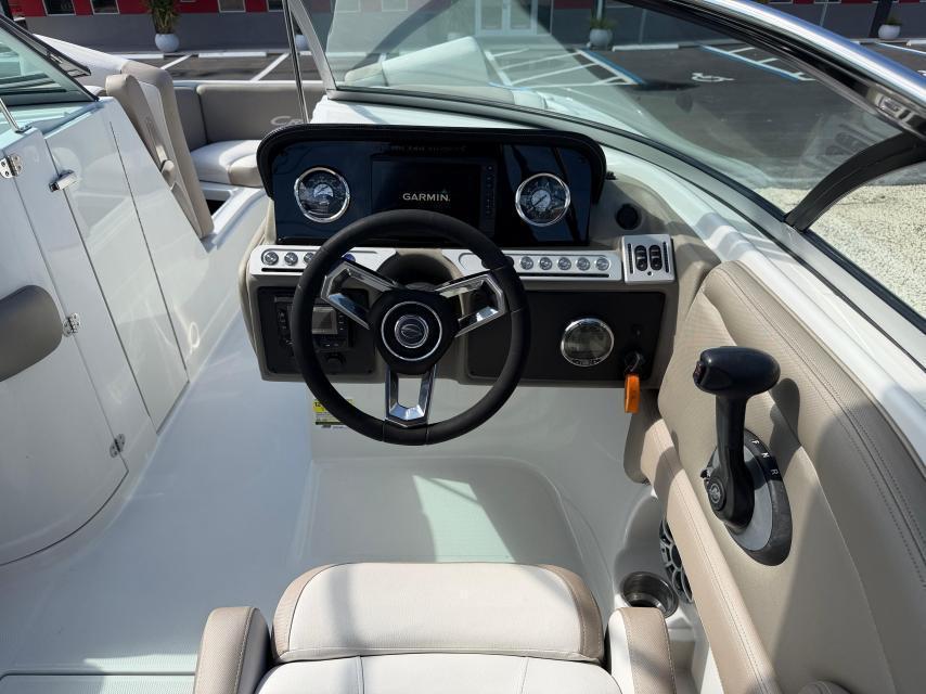 Crownline Eclipse E235  STEAL THE DEAL