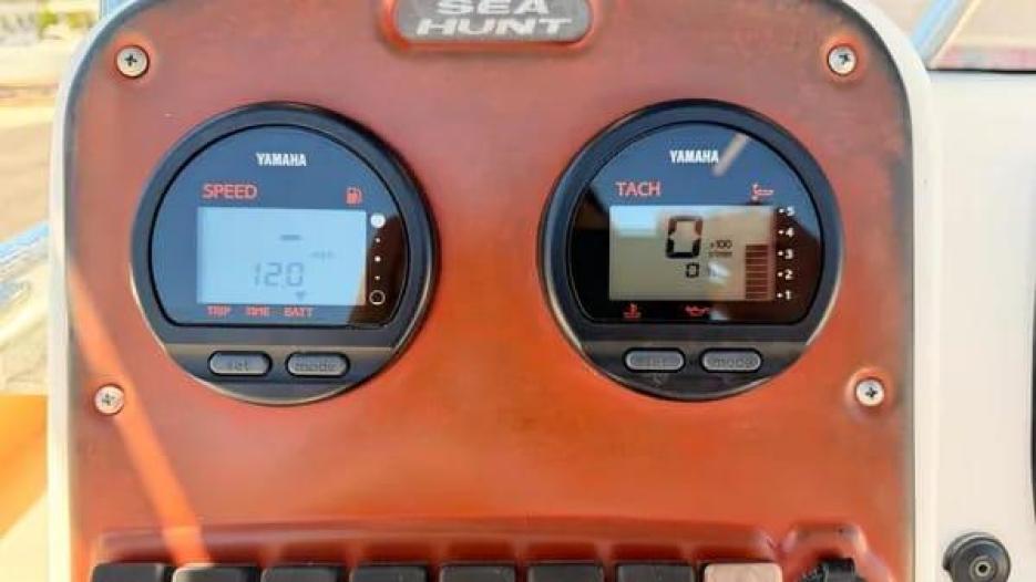 SEA HUNT ULTRA CC