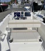 New 2025 Boston Whaler 220 Dauntless - ready for fun in the sun!