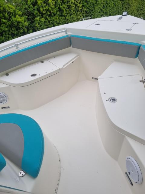 FOR SALE - 22 Foot Center Console - 2016 Cobia
