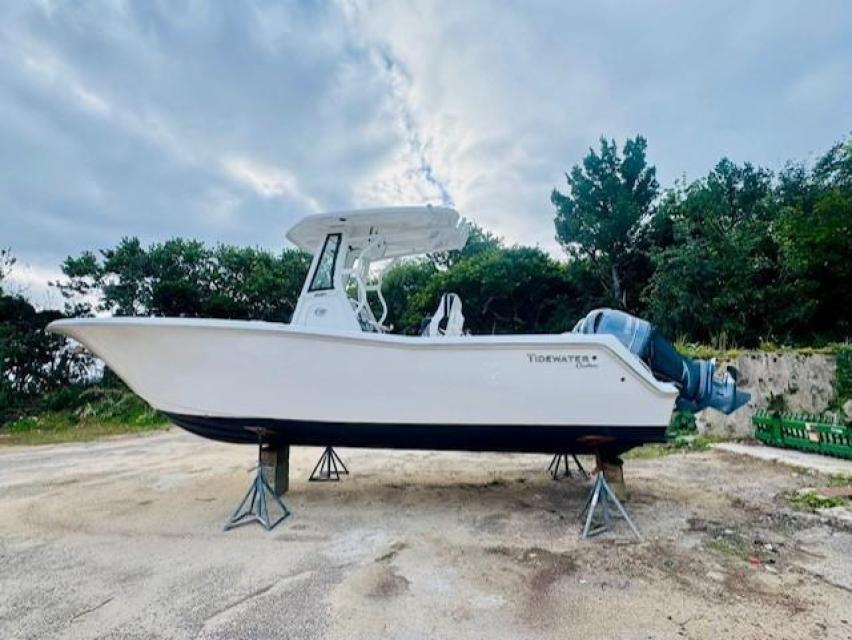 Tidewater 256 CC Adventure 2023