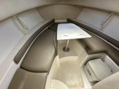 Boston Whaler 255 Conquest