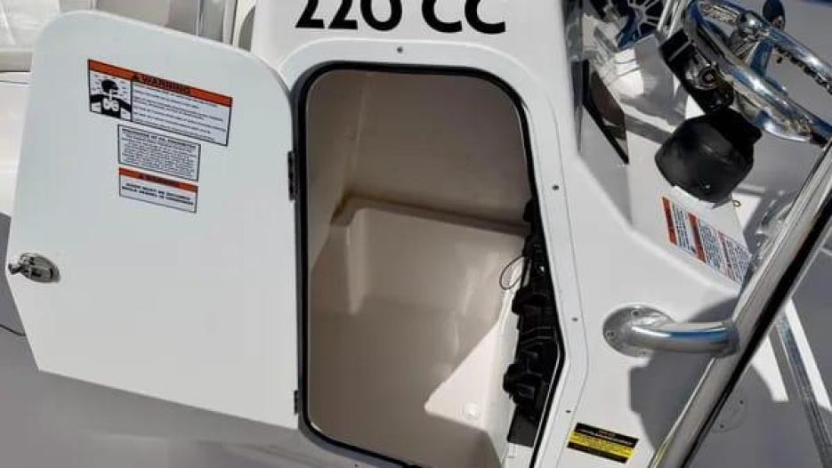 AQUASPORT 220CC HOLIDAY SALE ! $68k ($75k)STEAL THE DEAL!