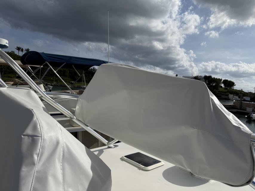 2005 Tiara 3200 Open