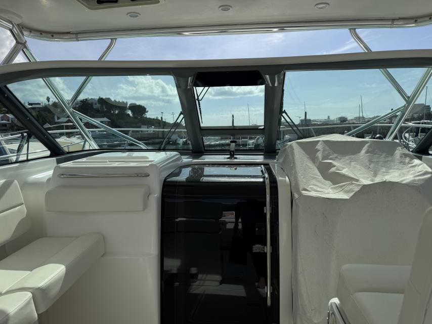 2005 Tiara 3200 Open