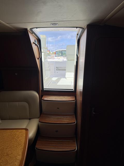 2005 Tiara 3200 Open