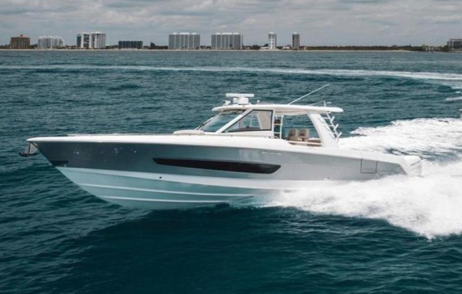 2020 Boston Whaler 42' Outrage 