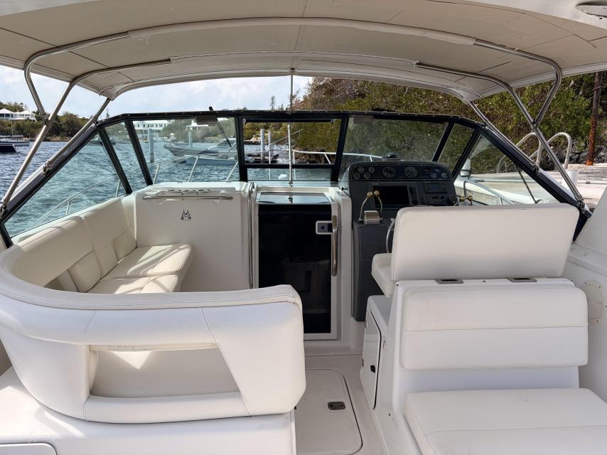 2001 Tiara 3100 Open