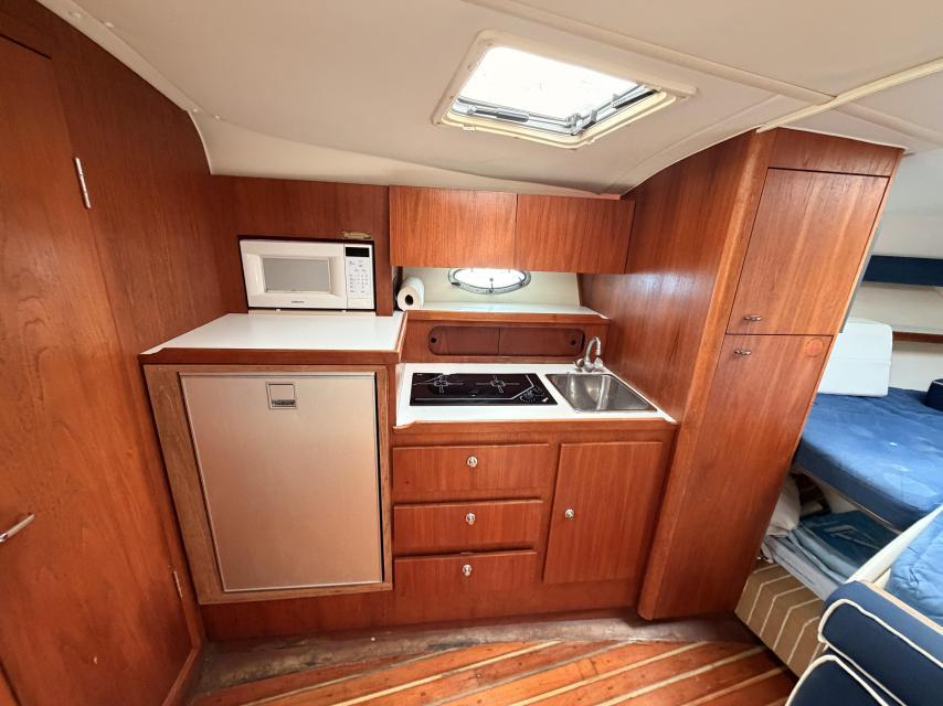 2001 Tiara 3100 Open