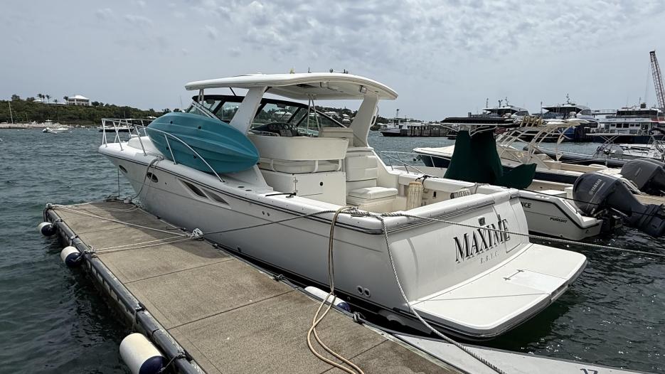 35 Tiara Open (‘Maxime’) For Sale