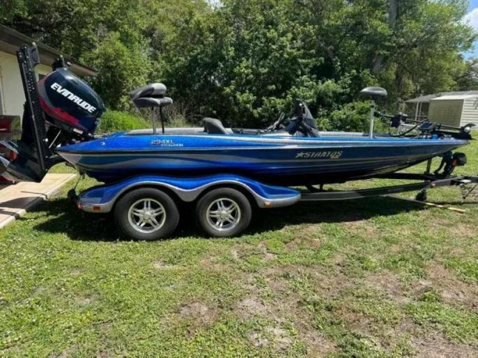 2014 Stratos 294XL Evolution for sale