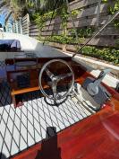 Boston whaler 15ft