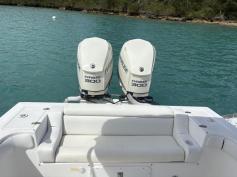 28’ Concept Center Console
