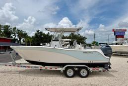 SeaFox CC 541hrs 2023 Yamaha  200 4-stroke 