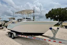 SeaFox CC 541hrs 2023 Yamaha  200 4-stroke 