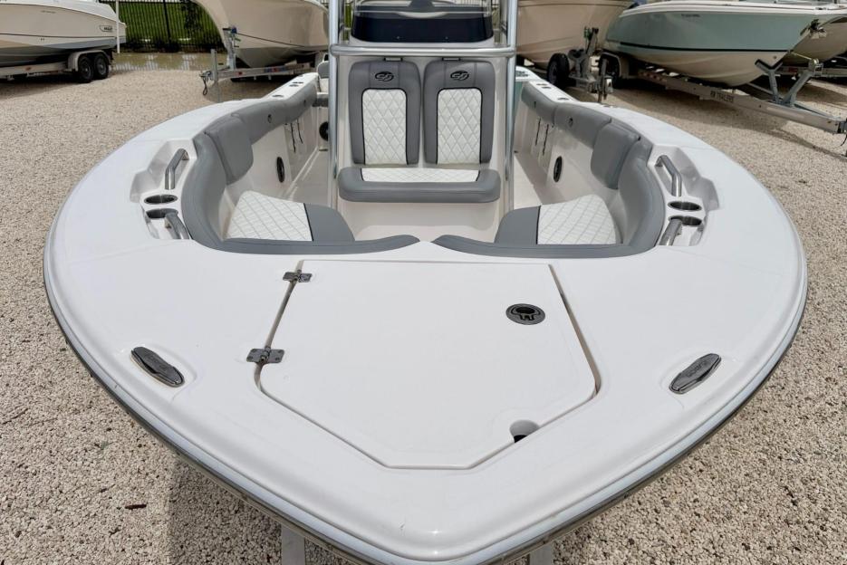 SeaFox CC 541hrs 2023 Yamaha  200 4-stroke 