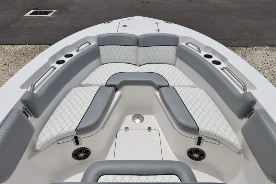 SeaFox CC 541hrs 2023 Yamaha  200 4-stroke 