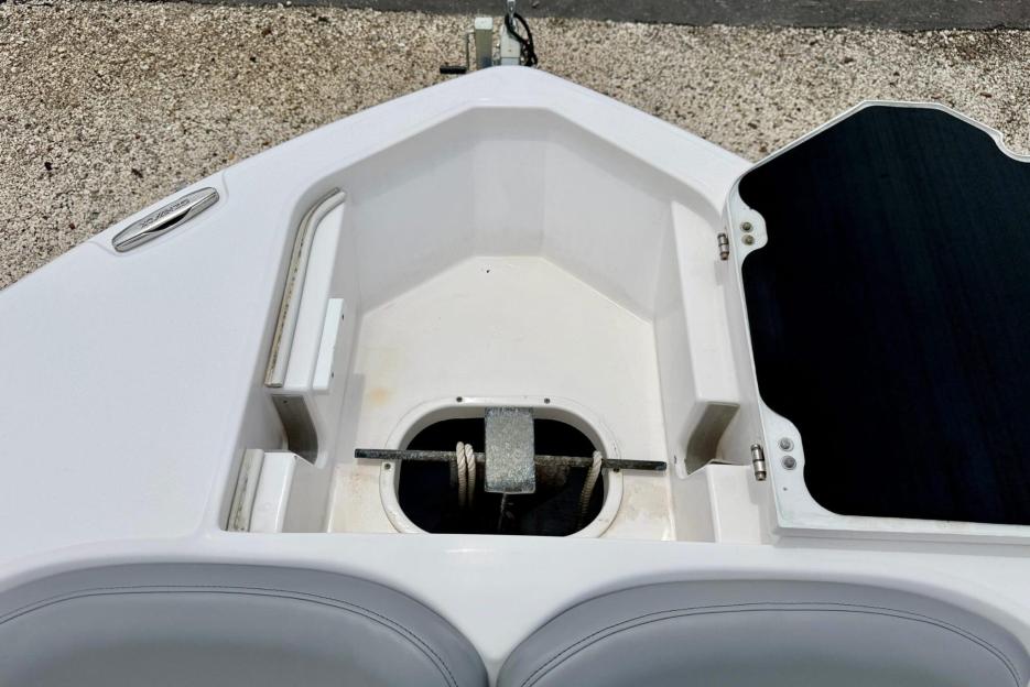 SeaFox CC 541hrs 2023 Yamaha  200 4-stroke 