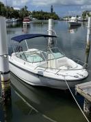 Boston Whaler 21ft