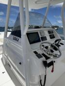 Intrepid 323 Impeccable condition