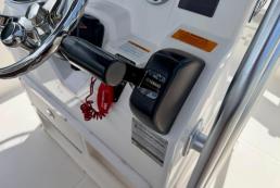 2017 Robalo CC  421 hrs