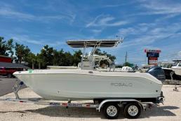 2017 Robalo CC  421 hrs